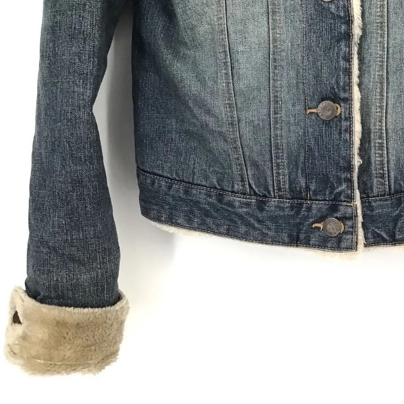 Abercrombie & Fitch Women's Blue Long Sleeve Cotton Denim Jacket - Size XS - Picture 3 of 7